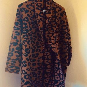 Cozy Oversized Cheetah Cardigan 🐆